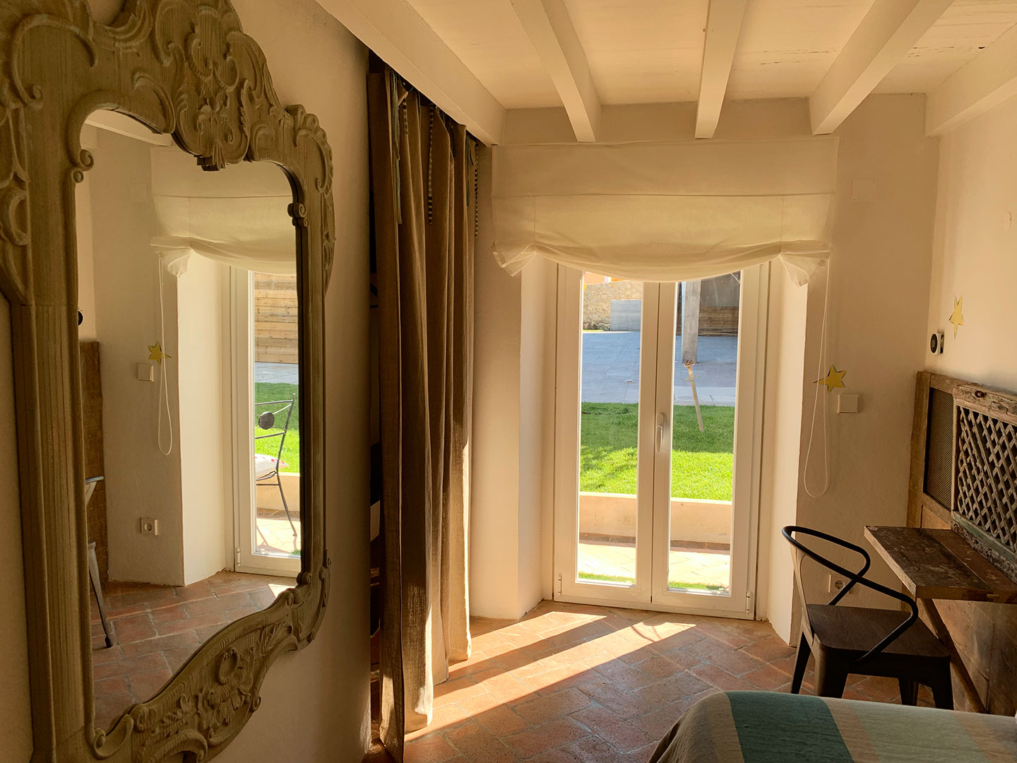 stay-lisbon-accommodation-events-weddings-corporate-catering-lisboa-spa-booking-massage-venue-rental-local-hotel-villa-alojamento-reservar-casamentos-eventos