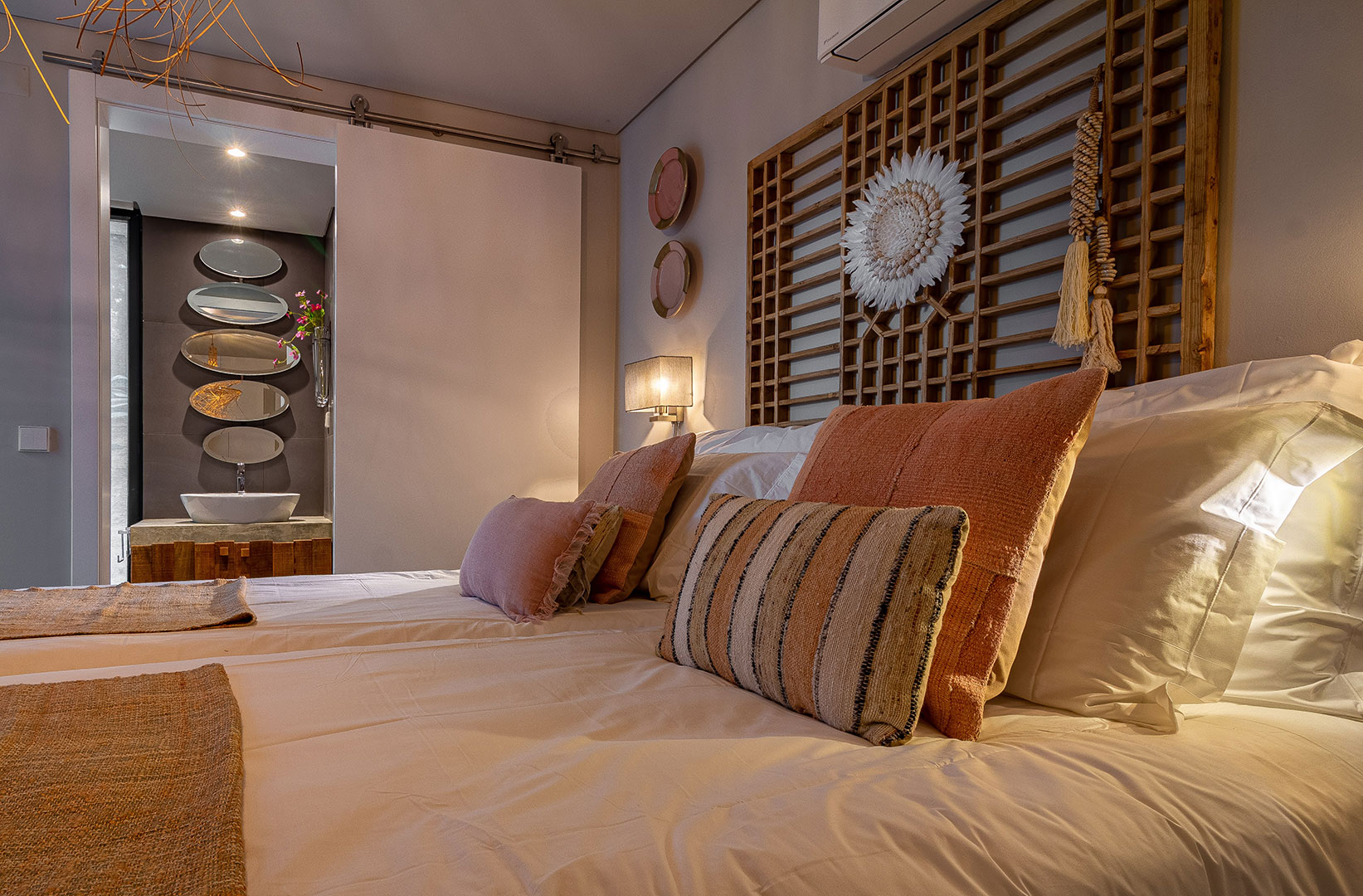 lisboa-Events-corporate-weddings-catering-indian-spa-accommodation-hotel-villa-suite-lisbon-stay-book-retreat-sintra-holidays-ferias-rental