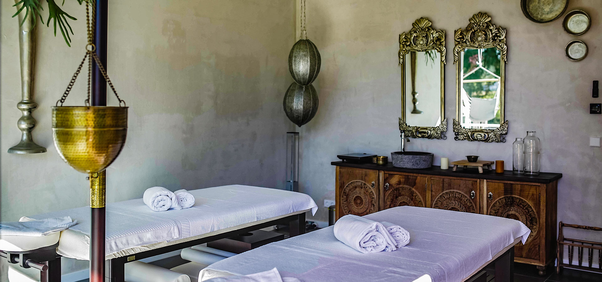 stay-lisbon-accommodation-events-weddings-corporate-catering-lisboa-spa-booking-massage-venue-rental-local-hotel-villa-alojamento-reservar-casamentos-eventos